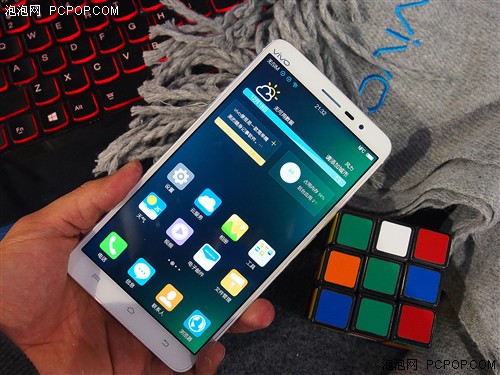 2K屏幕/3498元 vivo Xplay3S在京發(fā)布