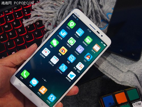 2K屏幕/3498元 vivo Xplay3S在京發(fā)布