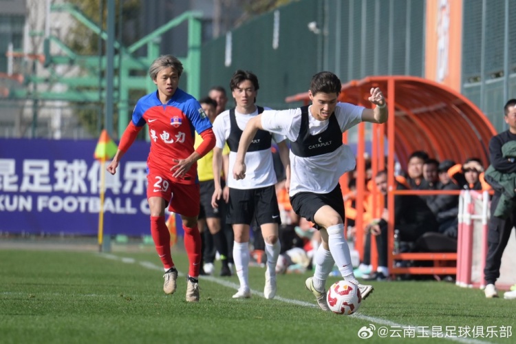  熱身賽：奧斯卡、楊一虎破門(mén)，馬鎮(zhèn)撲點(diǎn)，云南玉昆1-1平梅州客家