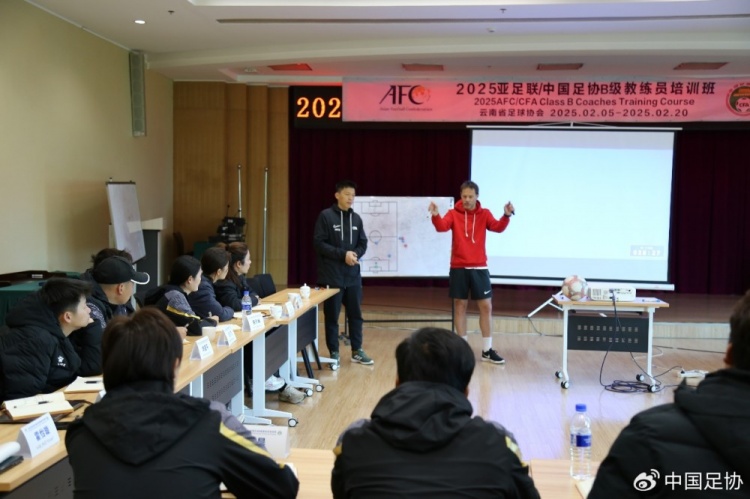  技術(shù)為王，中國足球踏上尋找靈魂之路