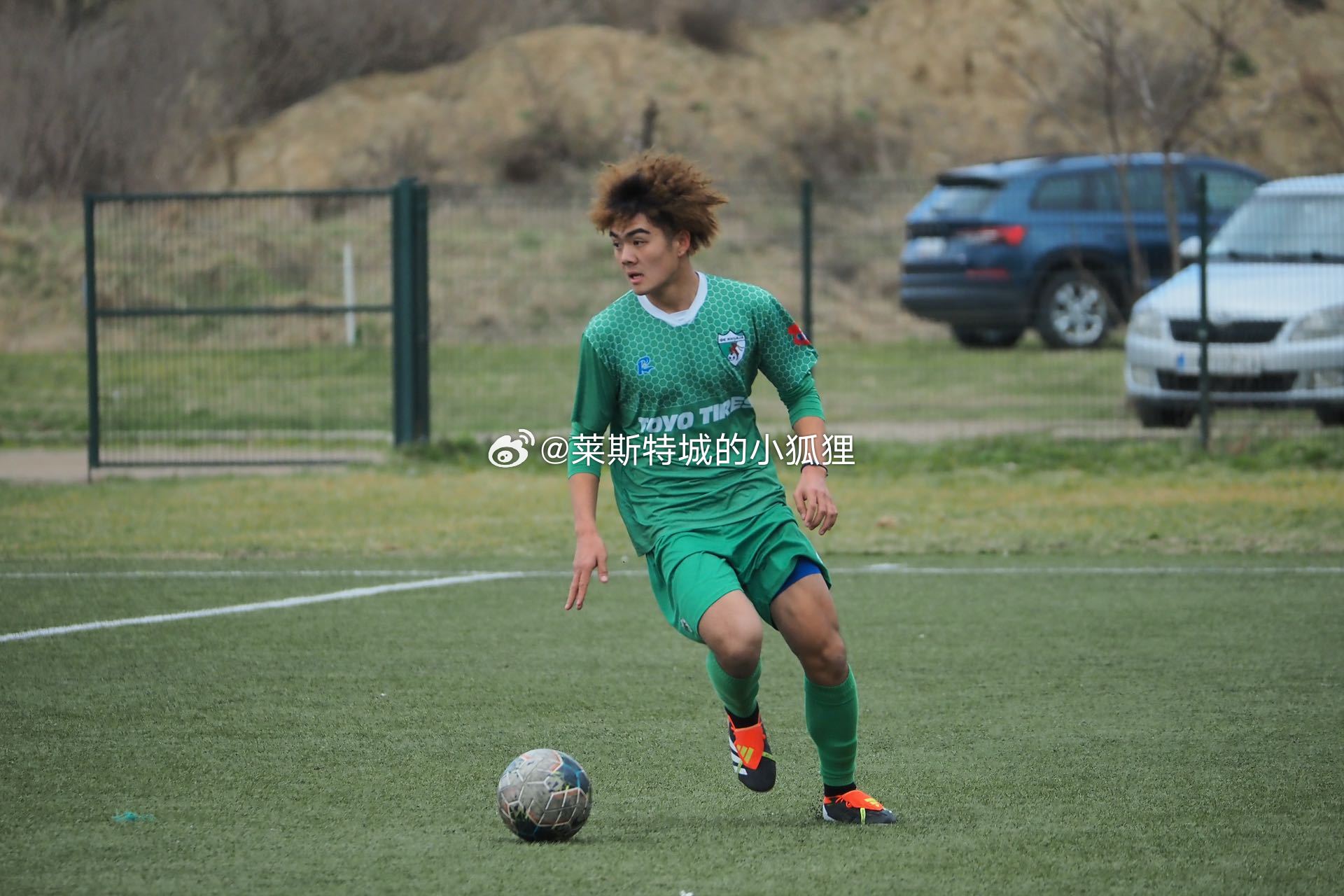  06年小將郝士超升入塞甲球隊(duì)因吉亞一線隊(duì)，并入選大名單