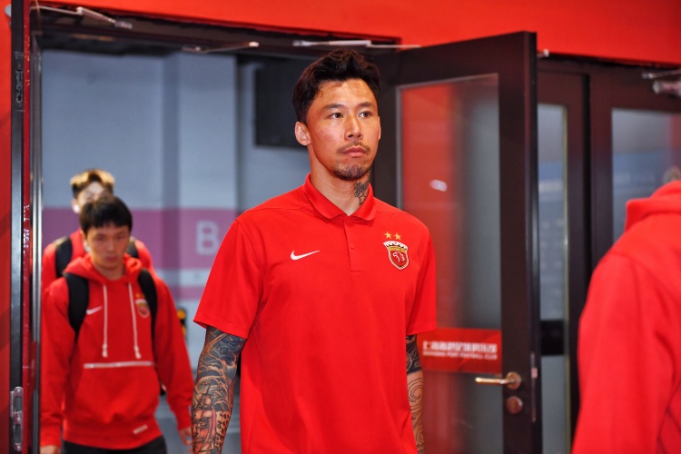  球迷：沒了奧斯卡果然啥也不是，張琳芃和徐新是真不行