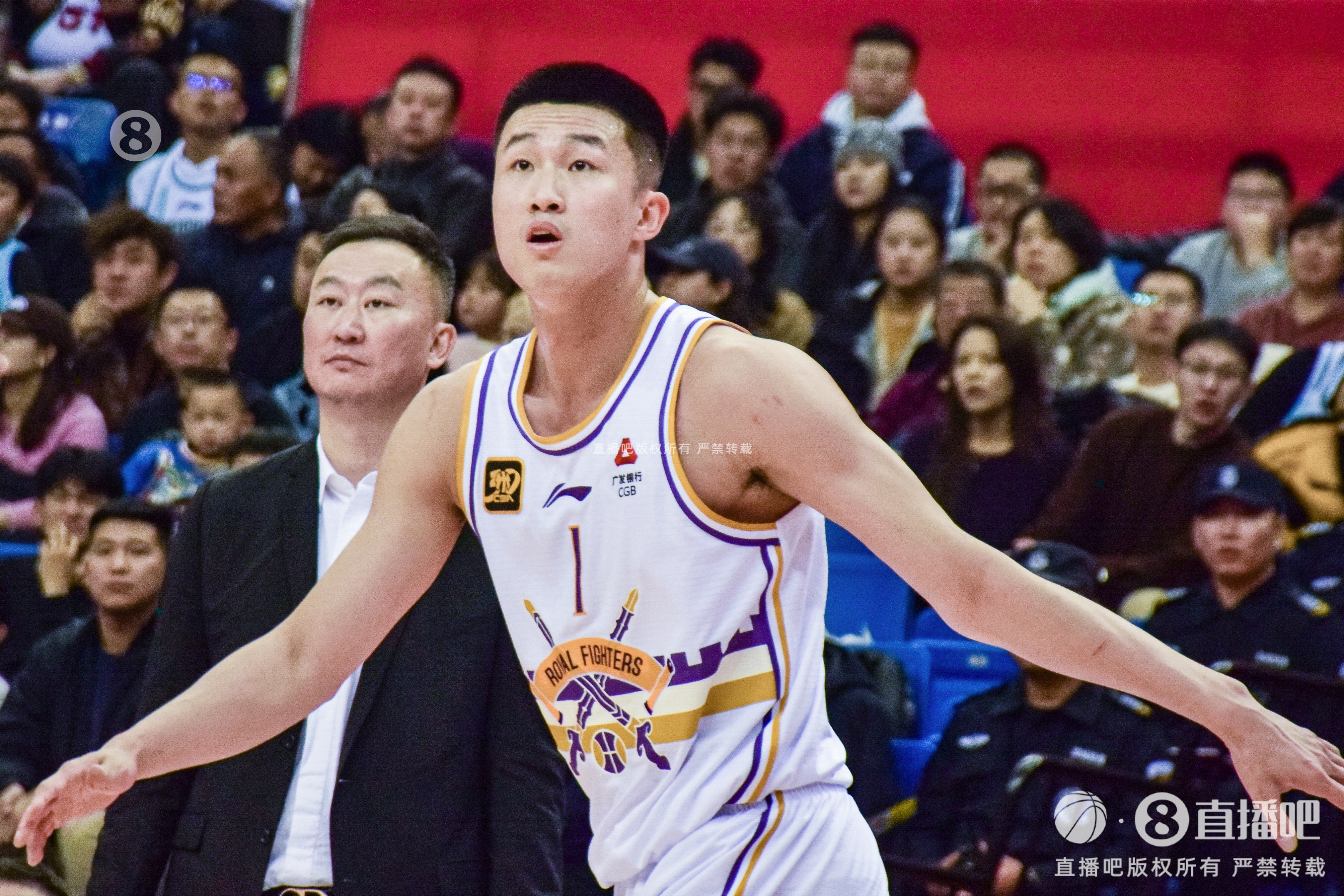  打光最后一顆子彈！孟子凱加時和末節(jié)飆中4三分 全場拿到14分7板
